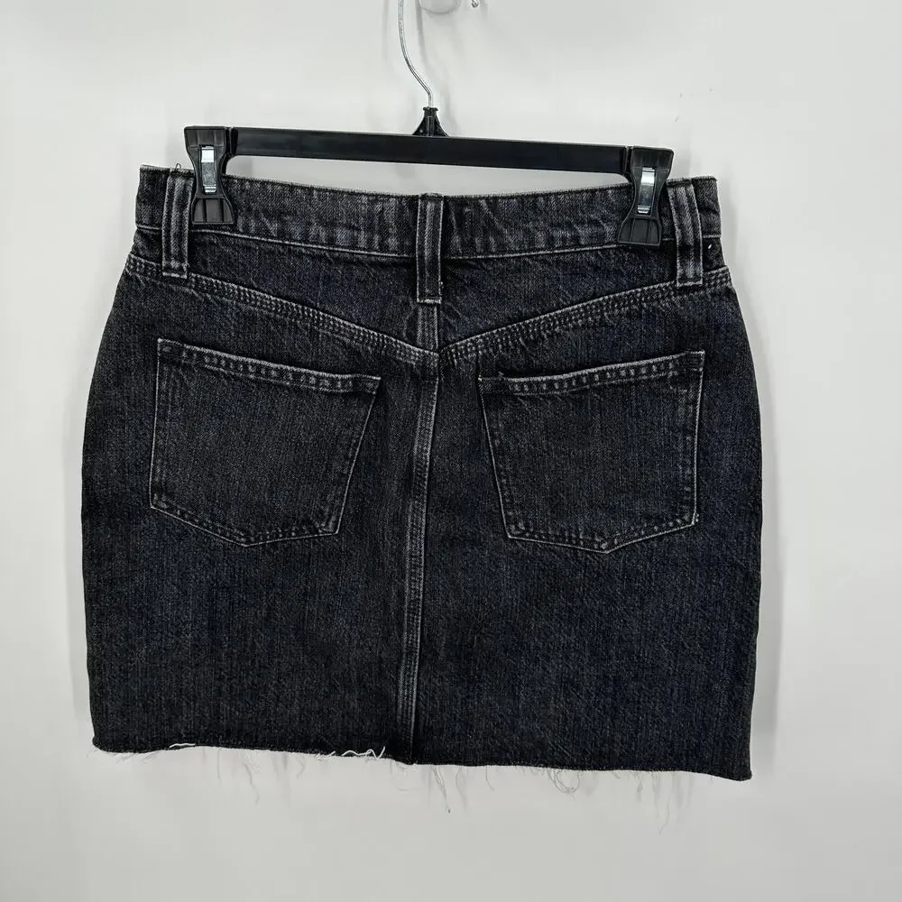 MADEWELL Rigid Denim Straight Mini Skirt in Hideaway Wash  J7908 // 27